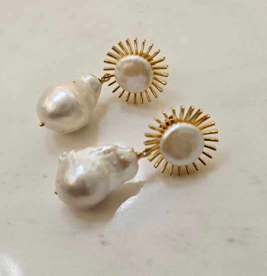 Pearl Earings